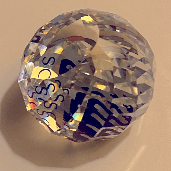SWAROVSKI CRYSTAL Vintage Swarovski Prism Paperweight w/ black Swan SCS logo - Picture 10 of 12